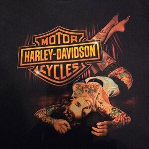 Harley Davidson Short Sleeve Shirt Rapid City SD 2XL XXL Lady on Front
